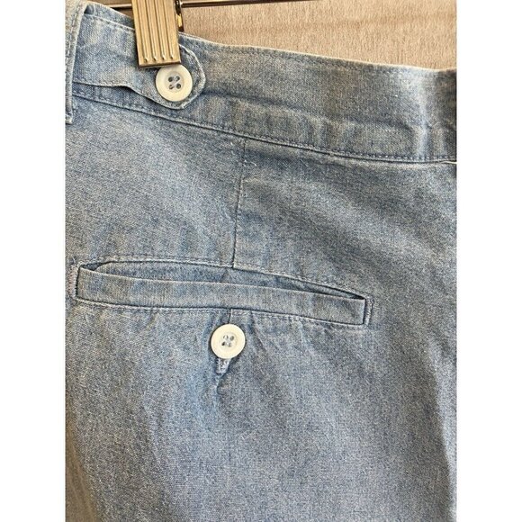 Vintage Womens GAP Pleated High Rise Shorts Blue, Chambray, Denim Size 11-12 - Picture 4 of 7